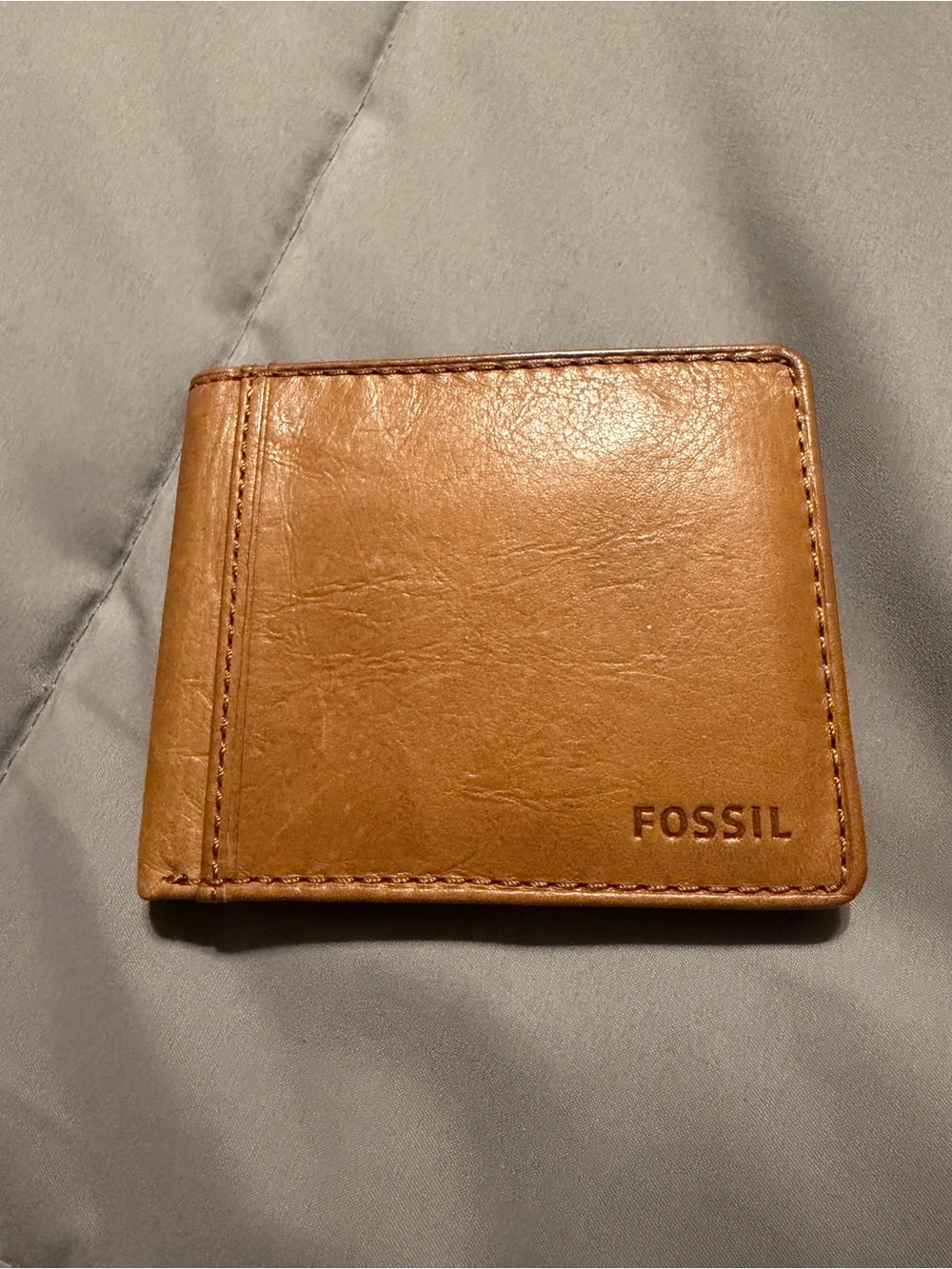 Fossil Men's Leather Bifold Wallet in Tan Brown